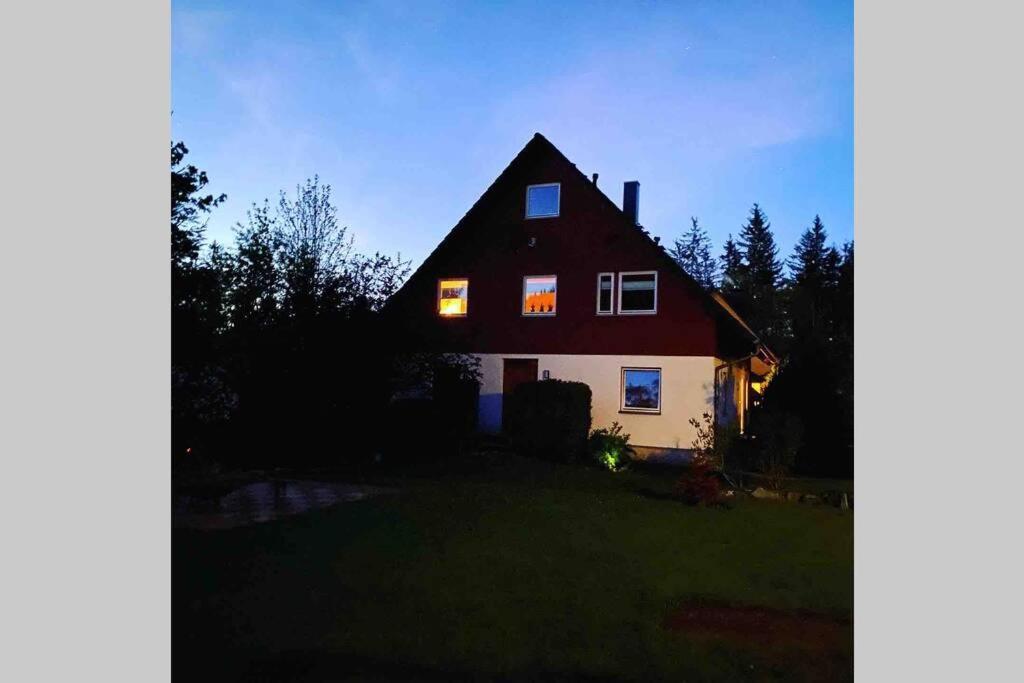 Ferienwohnung-/Haus Mit Kostenfreiem Parkplatz Altenberg  Esterno foto